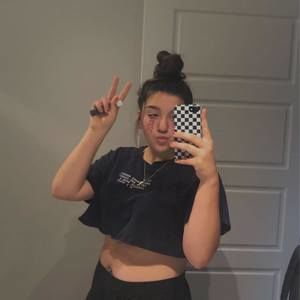 Meet your Posher, Emma